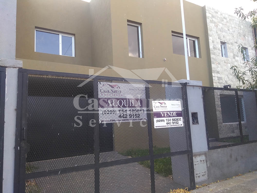 Casa en venta barrio Jardines del Rey